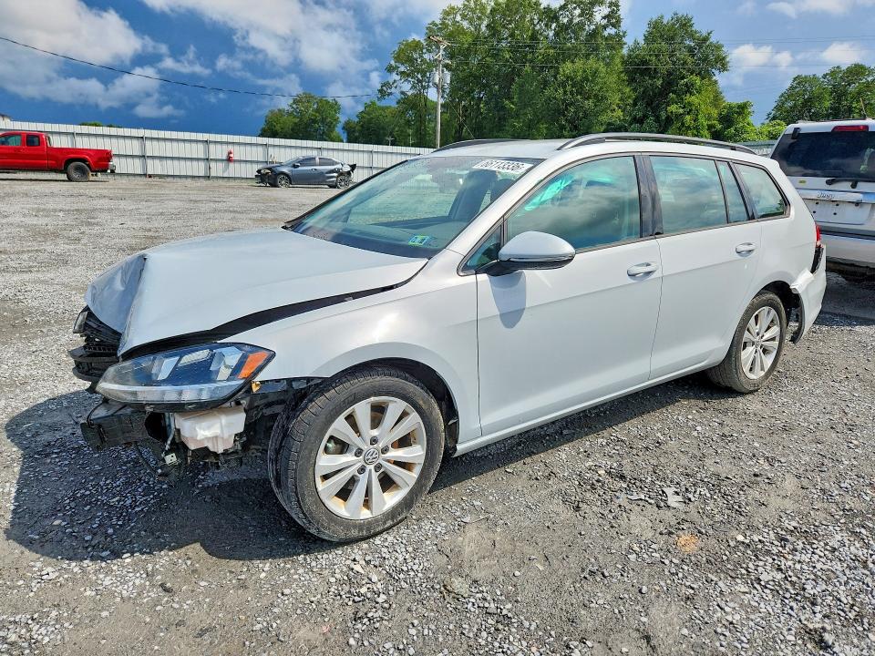 66113336 :رقم المزاد ، 3VW117AU8JM752973 vin ، 2018 Volkswagen Golf Sportwagen مزاد بيع