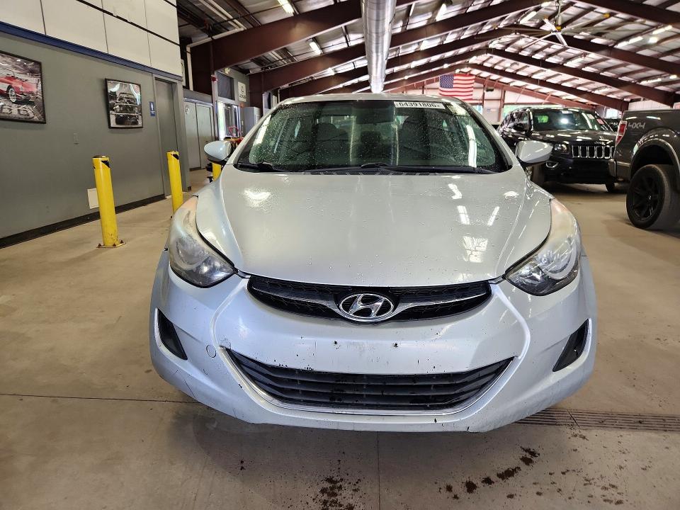 Продажа на аукционе авто 2013 Hyundai Elantra, vin: 5NPDH4AE0DH173831, номер лота: 64391806