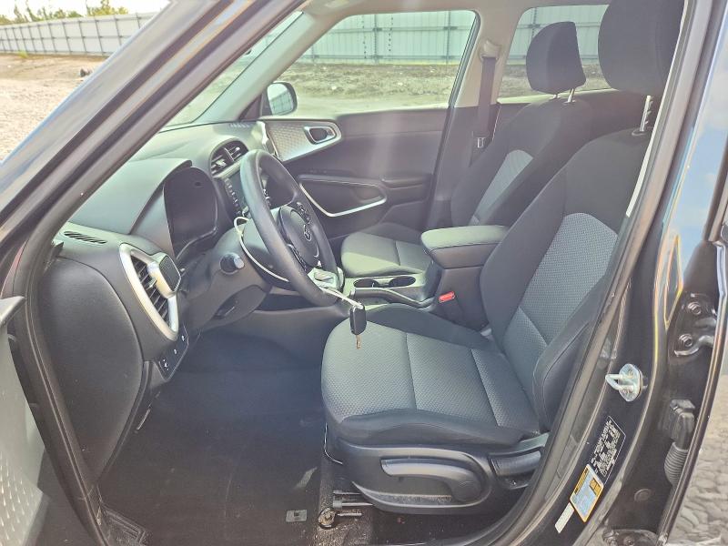 65172256 :رقم المزاد ، KNDJ23AU7M7759565 vin ، 2021 Kia Soul مزاد بيع