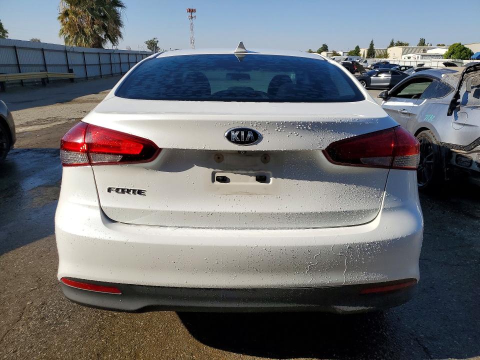 Aukcja sprzedaży 2018 Kia Forte, vin: 3KPFL4A71JE247072, numer aukcji: 67311496