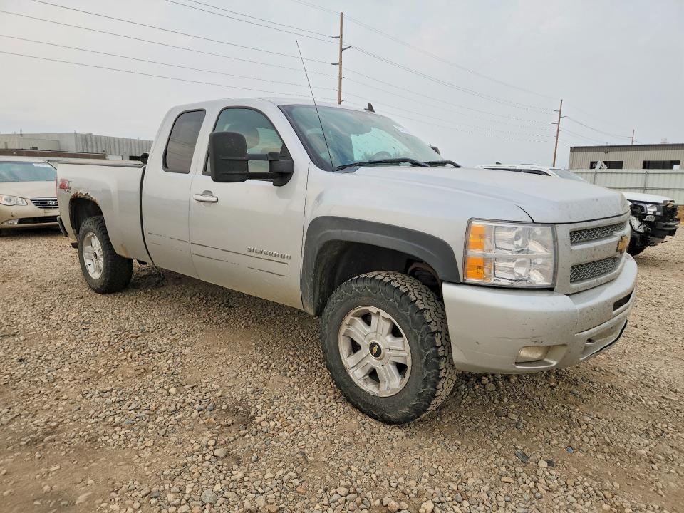2010 Chevrolet Silverado მანქანა იყიდება აუქციონზე, vin: 1GCSKSE31AZ252046, აუქციონის ნომერი: 63797636