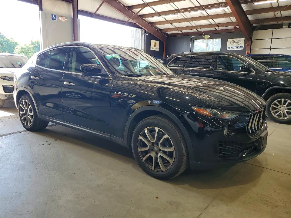 Продажа на аукционе авто 2017 Maserati Levante, vin: ZN661YUA4HX241280, номер лота: 66665646