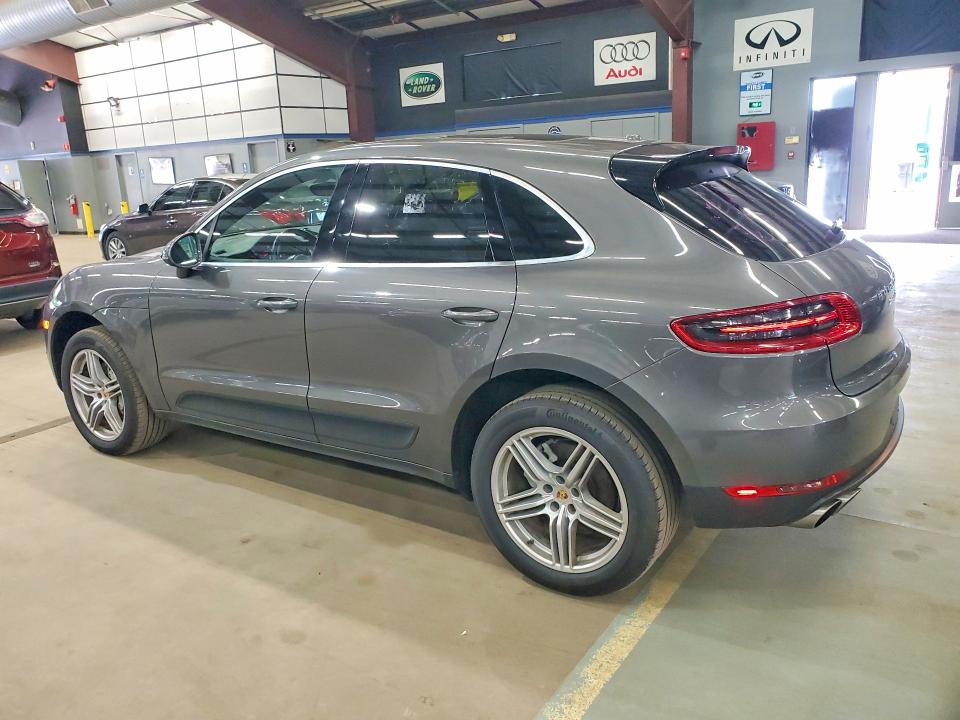 64261866 :رقم المزاد ، WP1AB2A58GLB47520 vin ، 2016 Porsche Macan مزاد بيع