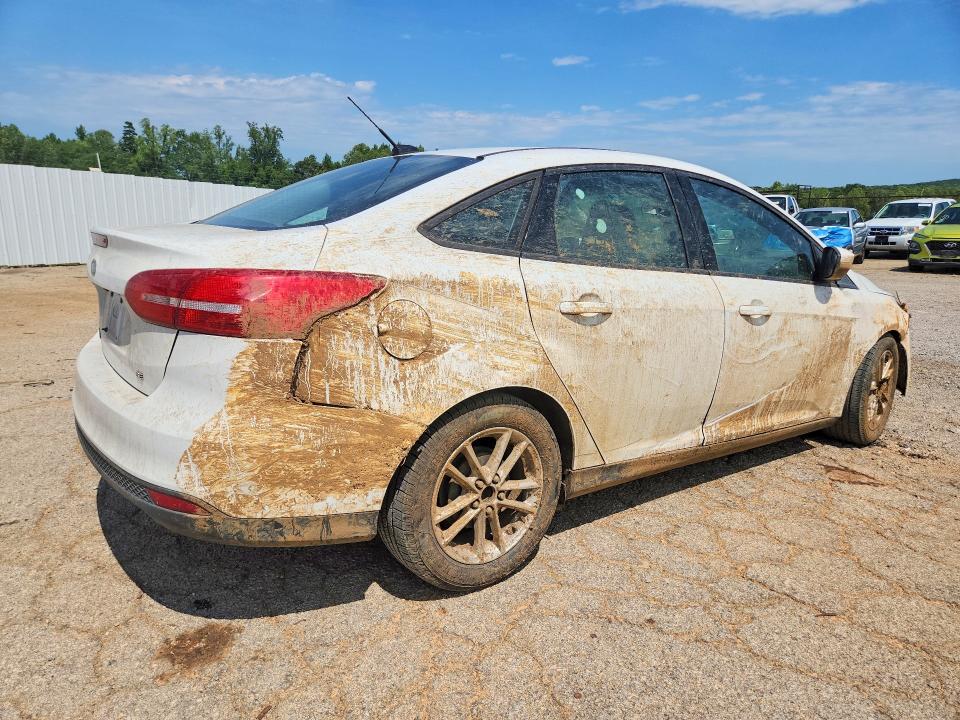 64770896 :رقم المزاد ، 1FADP3F21GL236971 vin ، 2016 Ford Focus مزاد بيع