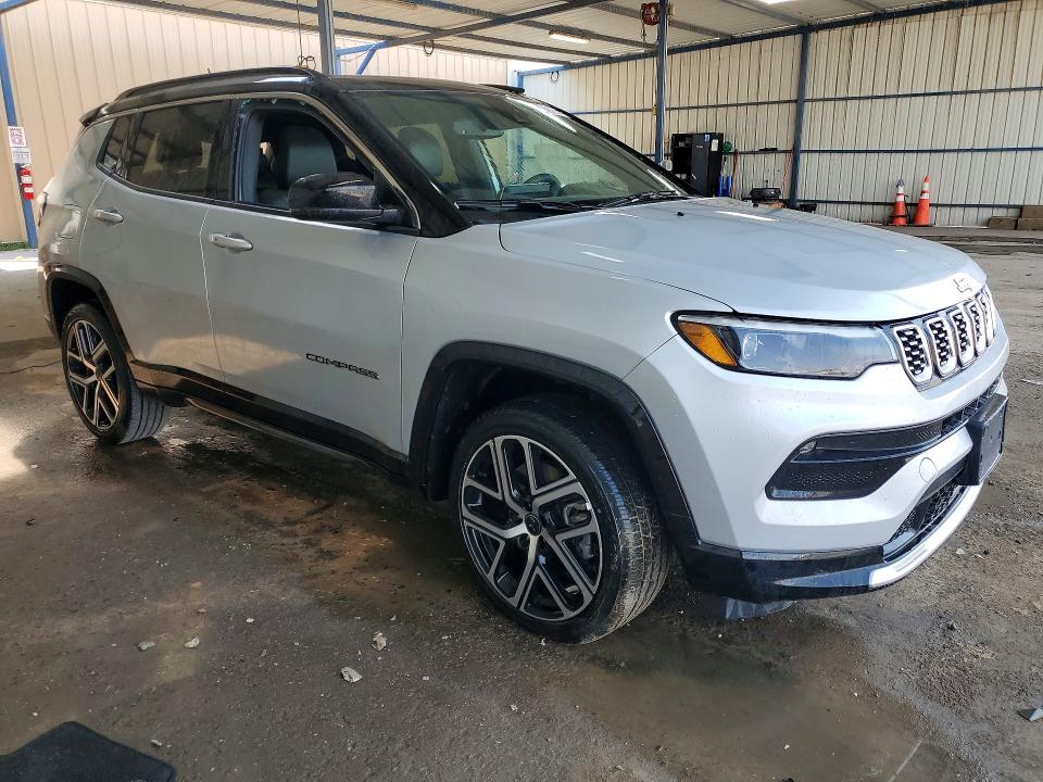 64238406 :رقم المزاد ، 3C4NJDCN3ST595739 vin ، 2025 Jeep Compass مزاد بيع