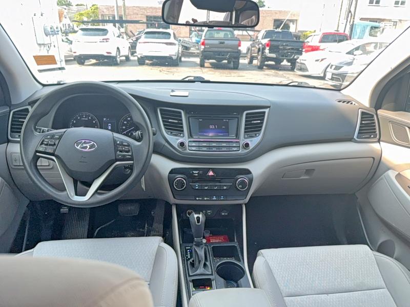 65103296 :رقم المزاد ، KM8J3CA29GU192143 vin ، 2016 Hyundai Tucson مزاد بيع