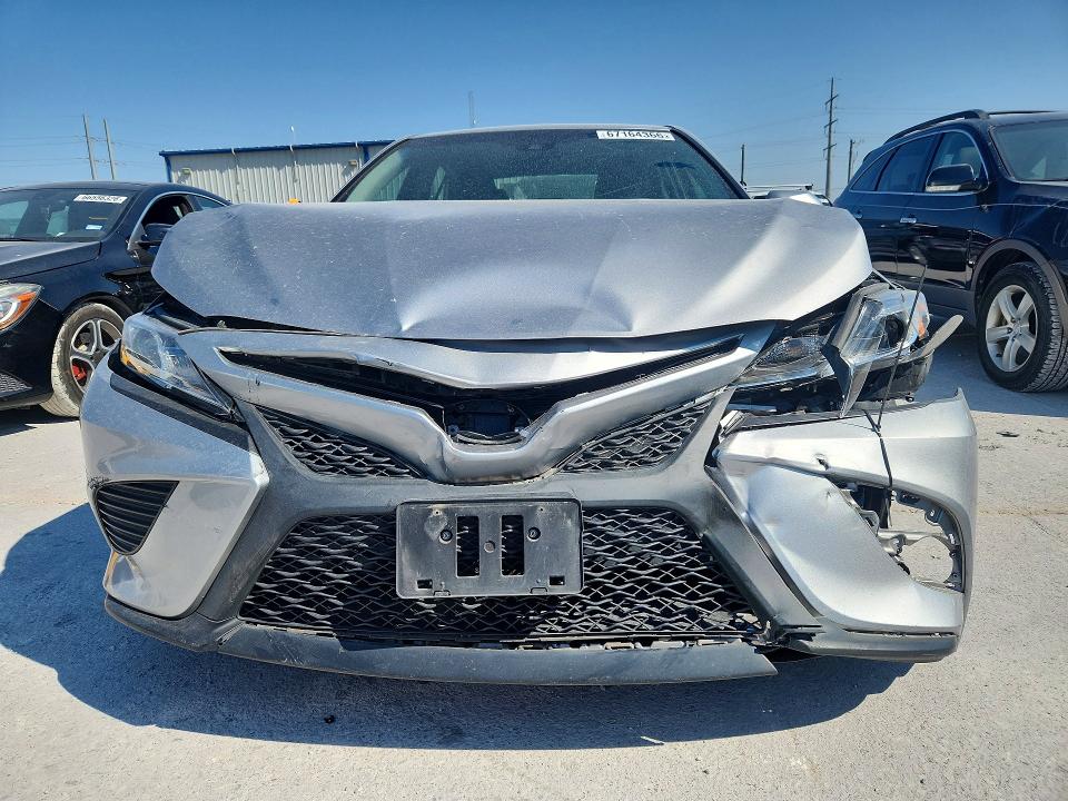 2018 Toyota Camry მანქანა იყიდება აუქციონზე, vin: 4T1B11HK5JU149625, აუქციონის ნომერი: 67164366
