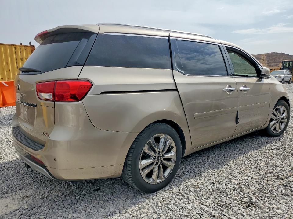64474806 :رقم المزاد ، KNDME5C11F6038539 vin ، 2015 Kia Sedona مزاد بيع