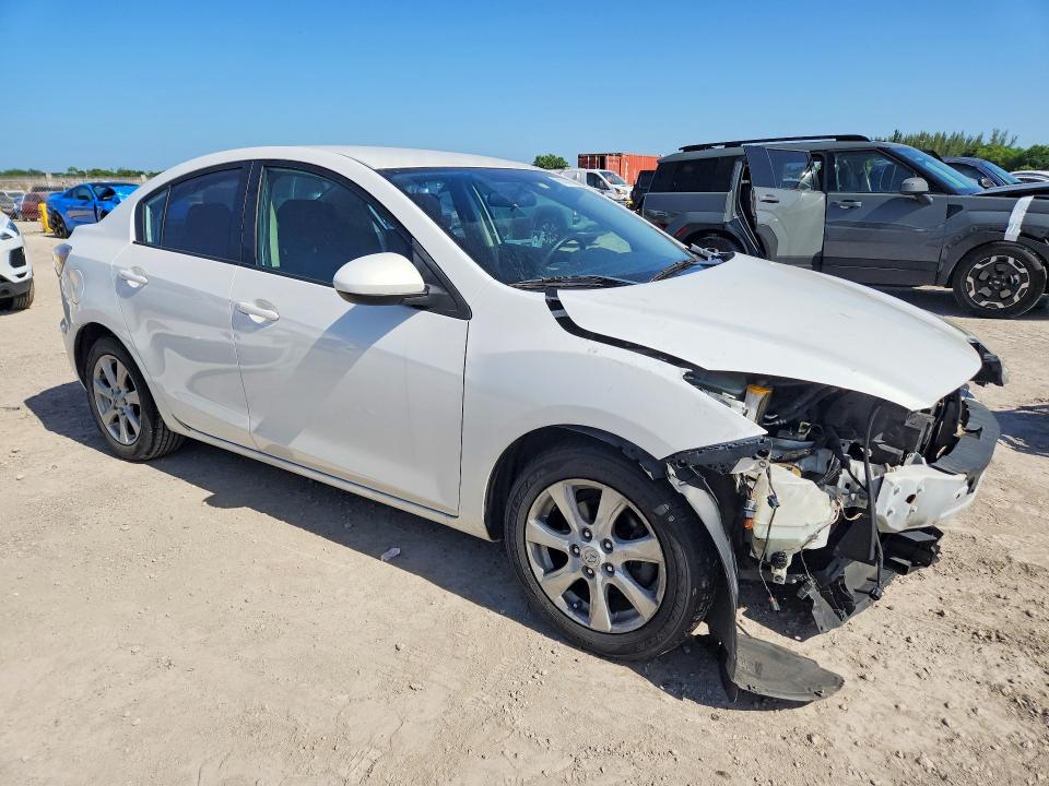 65521356 :رقم المزاد ، JM1BL1VF6B1487477 vin ، 2011 Mazda 3 مزاد بيع