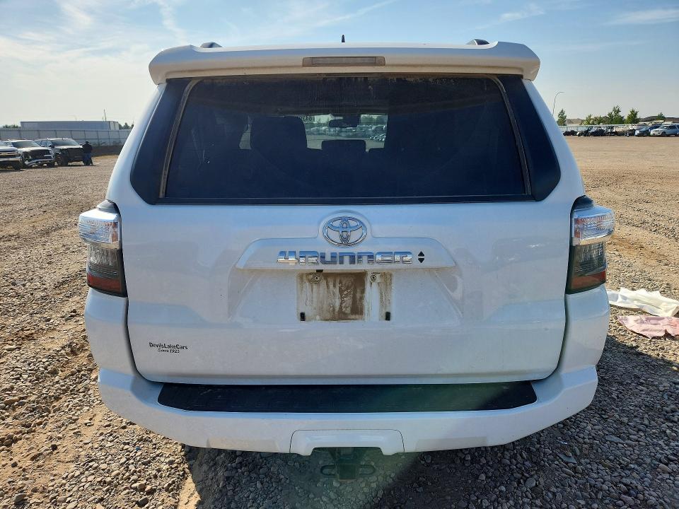 64395906 :رقم المزاد ، JTENU5JRXR6214245 vin ، 2024 Toyota 4runner مزاد بيع