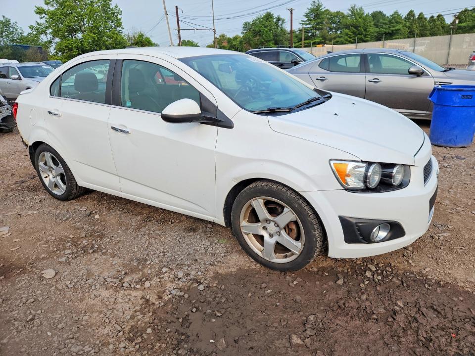 Продажа на аукционе авто 2016 Chevrolet Sonic, vin: 1G1JE5SB9G4147883, номер лота: 64728596