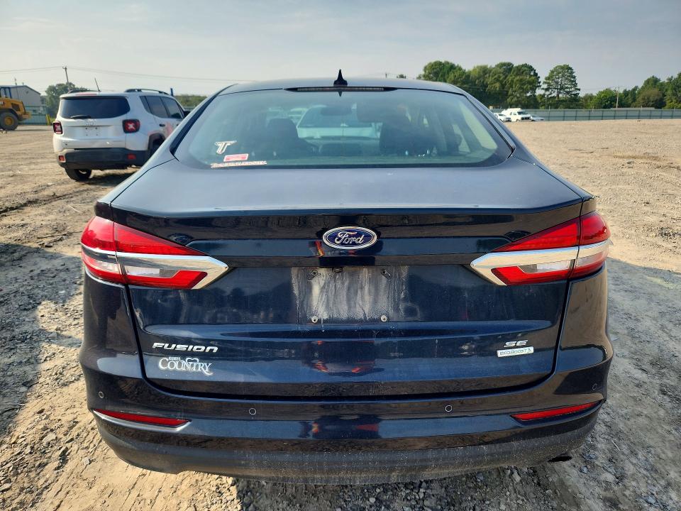 66503466 :رقم المزاد ، 3FA6P0HD8LR123293 vin ، 2020 Ford Fusion مزاد بيع