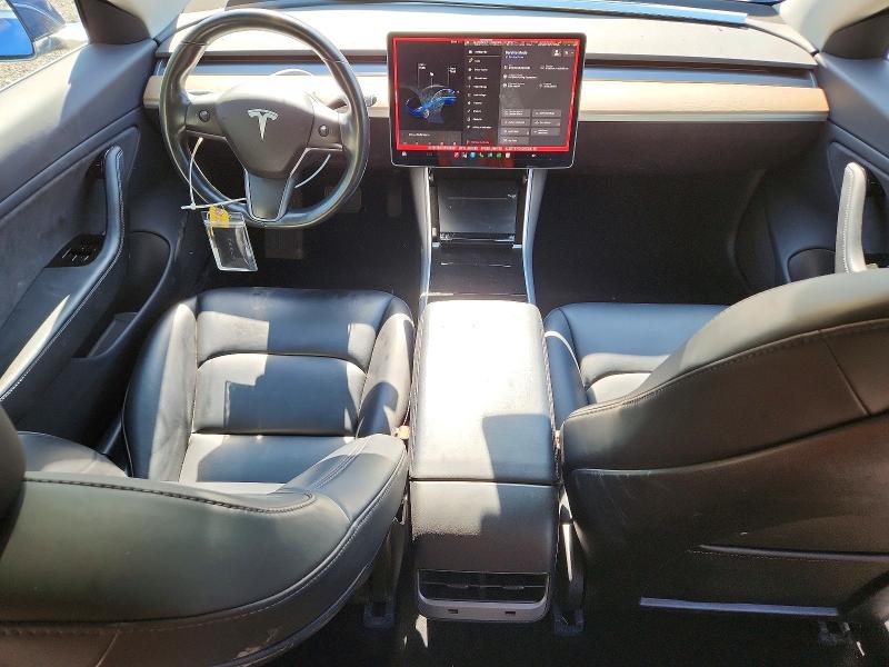 65724756 :رقم المزاد ، 5YJ3E1EA5JF033391 vin ، 2018 Tesla Model 3 مزاد بيع