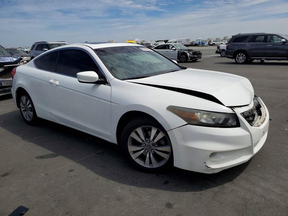 65317936 :رقم المزاد ، 1HGCS1B74CA005533 vin ، 2012 Honda Accord مزاد بيع