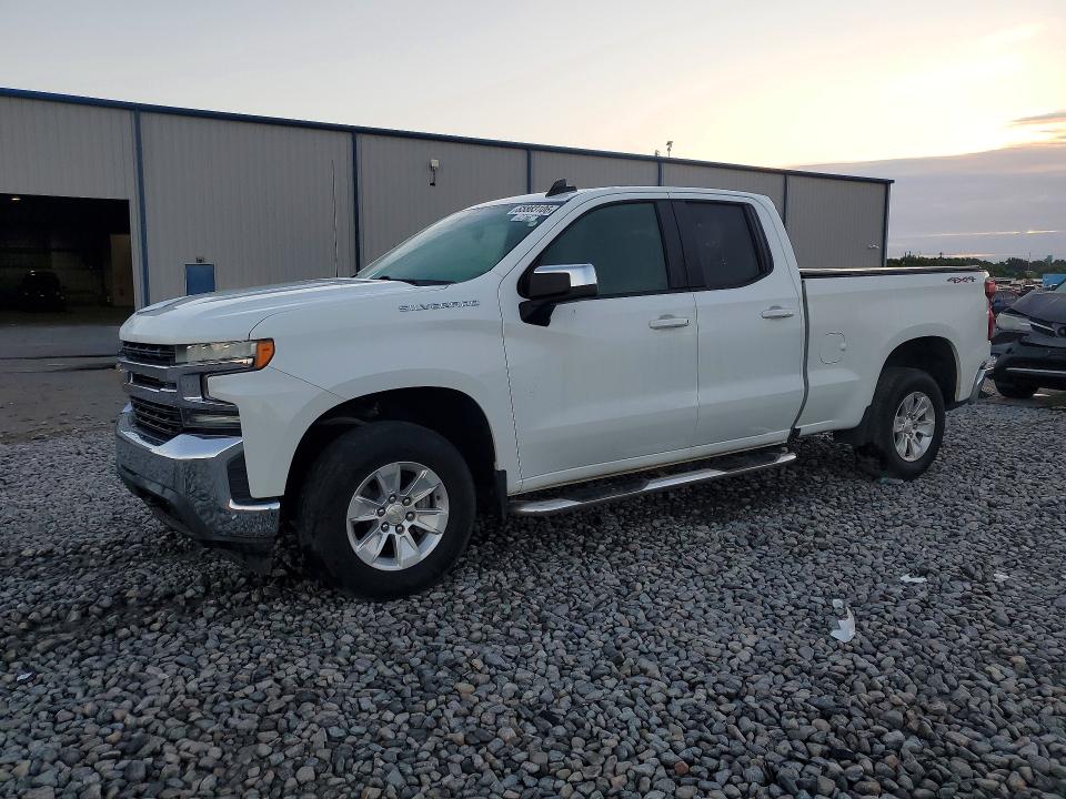 Auction sale of the 2021 Chevrolet Silverado, vin: 1GCRYDEDXMZ247661, lot number: 65883106