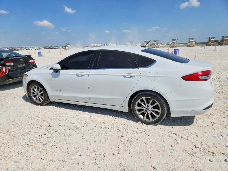 Продаж на аукціоні авто 2017 Ford Fusion, vin: 3FA6P0LU1HR256749, номер лоту: 63766706