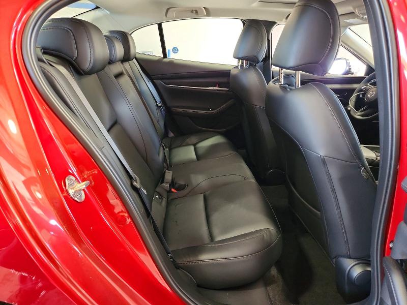 2026 Mazda 3 მანქანა იყიდება აუქციონზე, vin: JM1BPACL1T1867633, აუქციონის ნომერი: 65476216