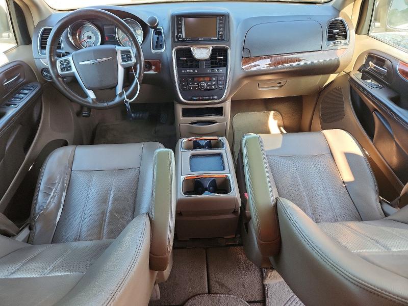 63452516 :رقم المزاد ، 2A4RR8DG9BR799170 vin ، 2011 Chrysler Town & Country مزاد بيع