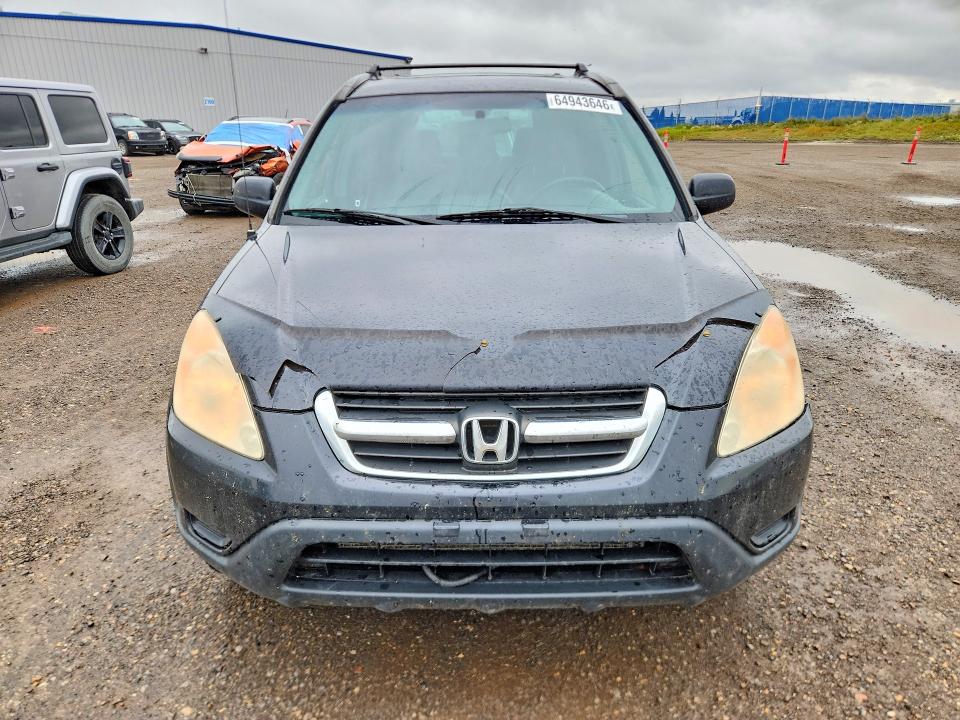 64943646 :رقم المزاد ، JHLRD78902C812555 vin ، 2002 Honda Cr-v مزاد بيع
