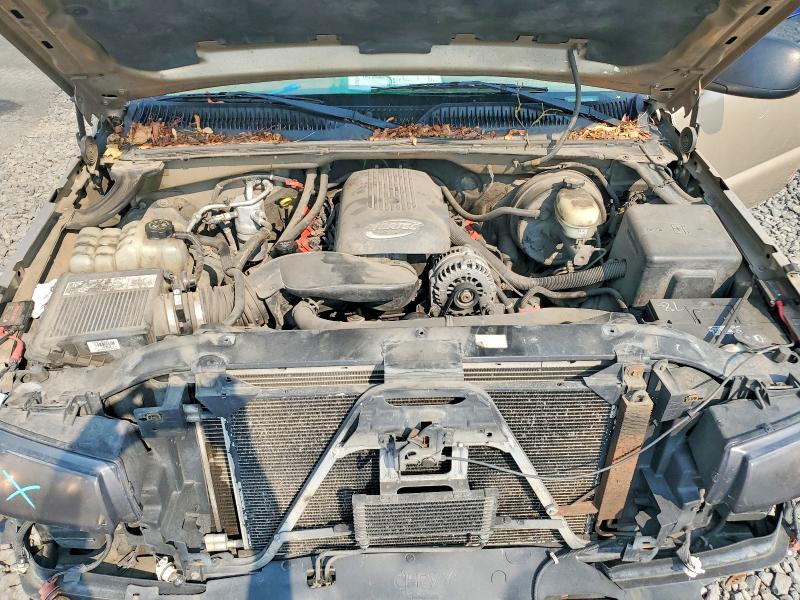 Продажа на аукционе авто 2005 Chevrolet Silverado, vin: 2GCEK13T651123518, номер лота: 64223996