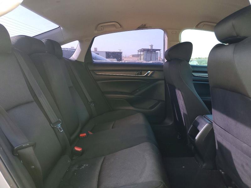 2018 Honda Accord მანქანა იყიდება აუქციონზე, vin: 1HGCV1F14JA233610, აუქციონის ნომერი: 64517506