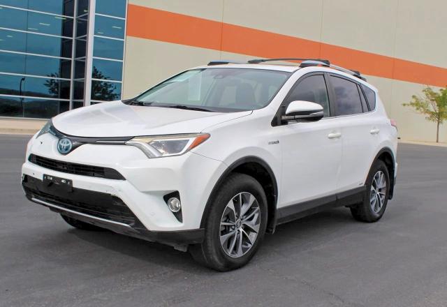 2017 Toyota Rav4 Hybrid მანქანა იყიდება აუქციონზე, vin: JTMRJREV3HD104354, აუქციონის ნომერი: 66226426