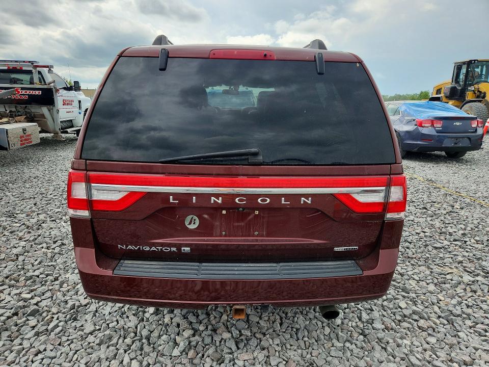 65407216 :رقم المزاد ، 5LMJJ3JT3FEJ03073 vin ، 2015 Lincoln Navigator مزاد بيع