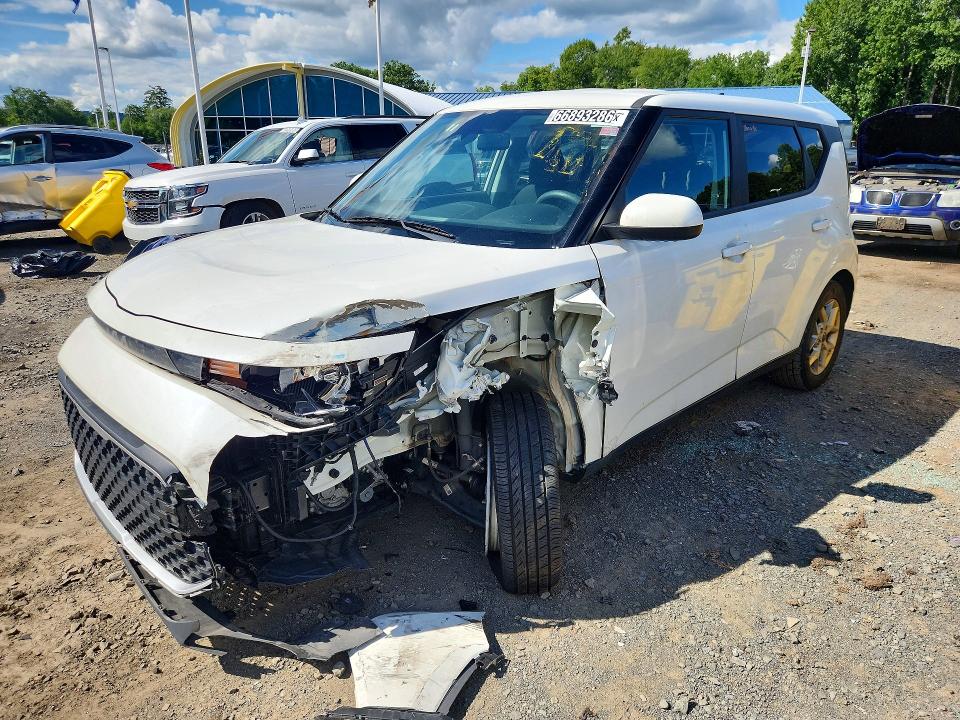 Продажа на аукционе авто 2025 Kia Soul, vin: KNDJ23AU1S7927388, номер лота: 66893286