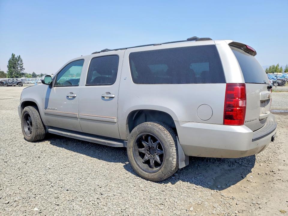63613016 :رقم المزاد ، 3GNFK16357G132986 vin ، 2007 Chevrolet Suburban مزاد بيع
