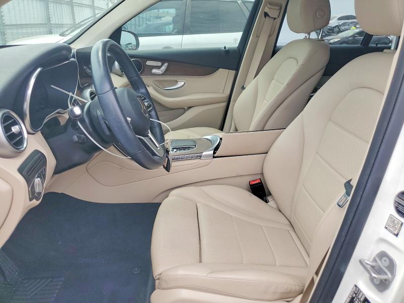66750146 :رقم المزاد ، W1N0G8DB4MF938441 vin ، 2021 Mercedes-benz Glc مزاد بيع