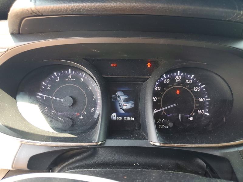 63239566 :رقم المزاد ، 4T1BK1EB6FU165745 vin ، 2015 Toyota Avalon مزاد بيع