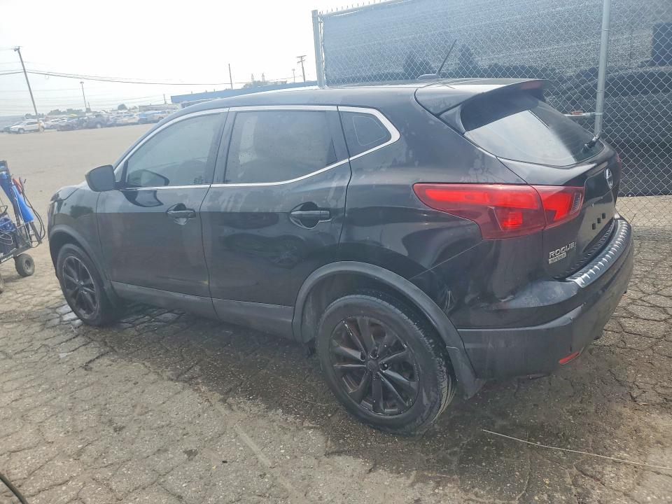 Продажа на аукционе авто 2018 Nissan Rogue Sport, vin: JN1BJ1CP3JW187322, номер лота: 64798236