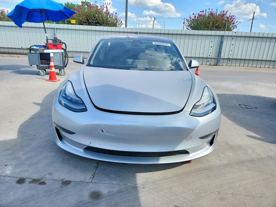 Продаж на аукціоні авто 2018 Tesla Model 3, vin: 5YJ3E1EB1JF084735, номер лоту: 64326476