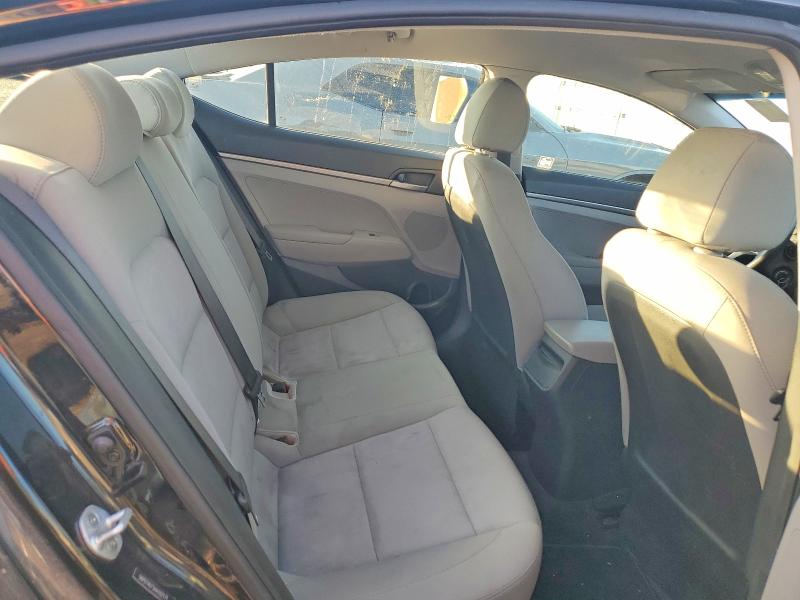 2017 Hyundai Elantra მანქანა იყიდება აუქციონზე, vin: 5NPD74LF5HH102171, აუქციონის ნომერი: 66372956