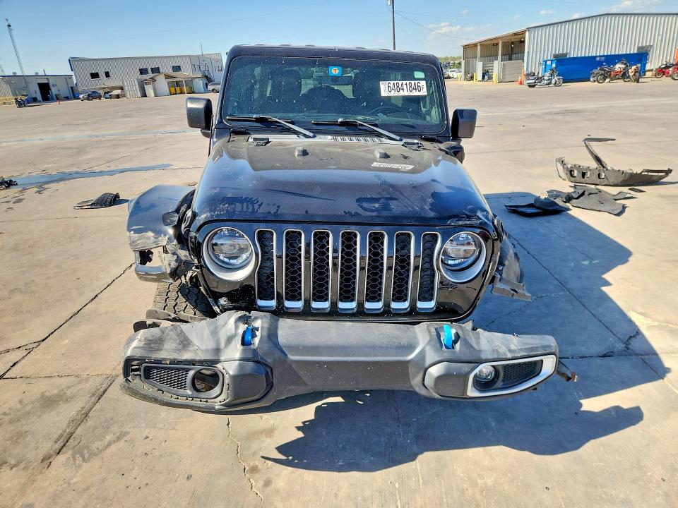 64841846 :رقم المزاد ، 1C4JJXP67NW229915 vin ، 2022 Jeep Wrangler Unlimited مزاد بيع