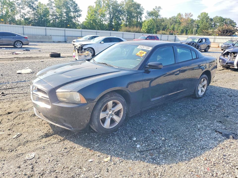64267186 :رقم المزاد ، 2C3CDXBG7EH255000 vin ، 2014 Dodge Charger مزاد بيع
