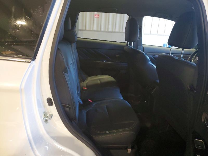 Продажа на аукционе авто 2021 Mitsubishi Outlander, vin: JA4J2VA7XMZ000932, номер лота: 65873056
