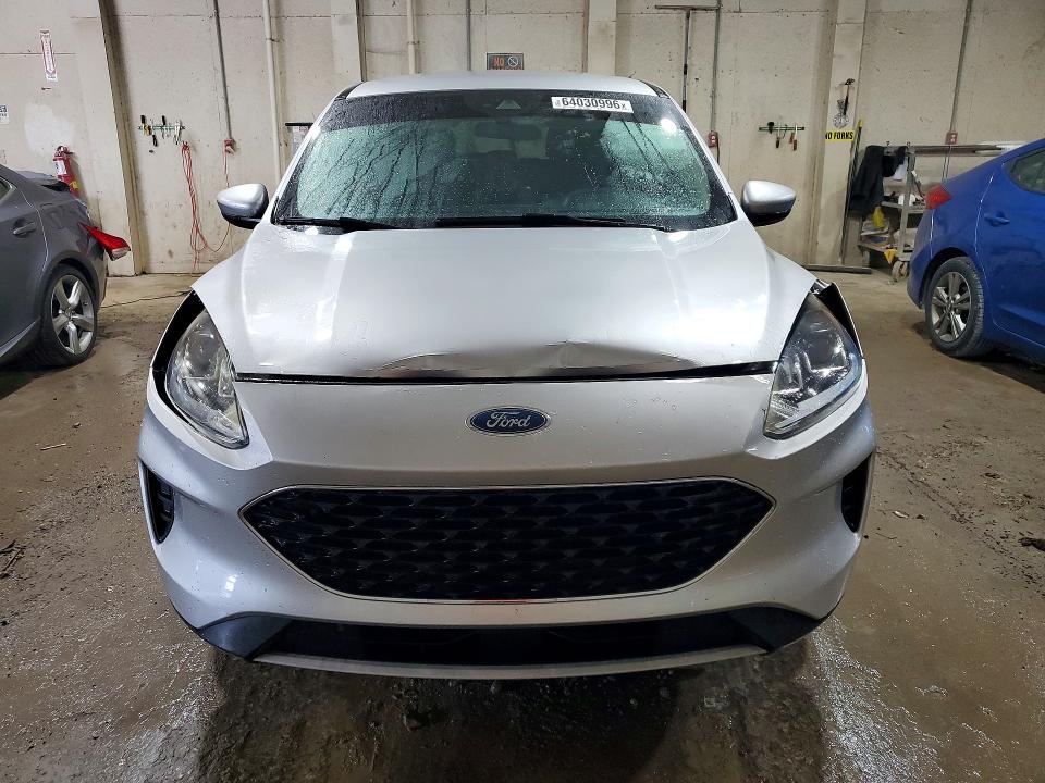 64030996 :رقم المزاد ، 1FMCU9G64LUA05727 vin ، 2020 Ford Escape مزاد بيع