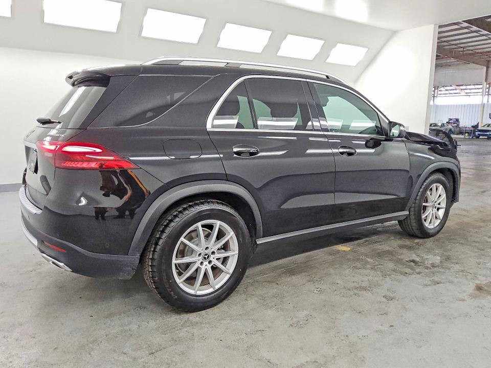 Продажа на аукционе авто 2025 Mercedes-benz Gle, vin: 4JGFB4FB7SB480240, номер лота: 63664756