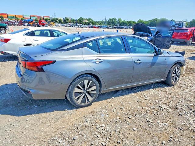 Auction sale of the 2019 Nissan Altima, vin: 1N4BL4DV3KC105796, lot number: 63494686
