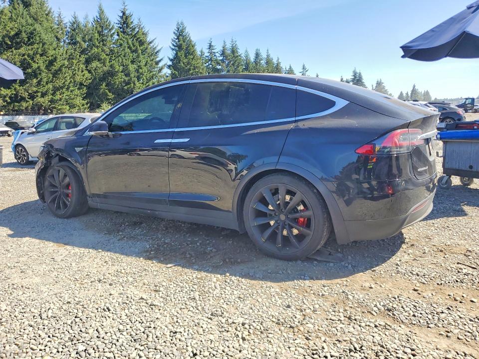 Продажа на аукционе авто 2016 Tesla Model X, vin: 5YJXCBE4XGF006980, номер лота: 63447386