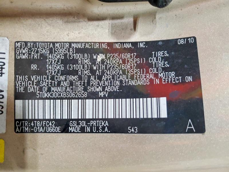 2011 Toyota Sienna მანქანა იყიდება აუქციონზე, vin: 5TDKK3DCXBS062658, აუქციონის ნომერი: 63599696