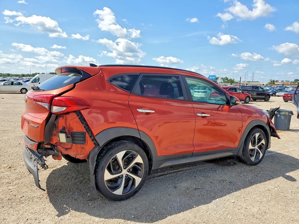 Aukcja sprzedaży 2016 Hyundai Tucson, vin: KM8J33A24GU124719, numer aukcji: 65368646