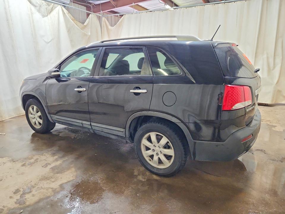63532106 :رقم المزاد ، 5XYKT3A18BG065636 vin ، 2011 Kia Sorento مزاد بيع