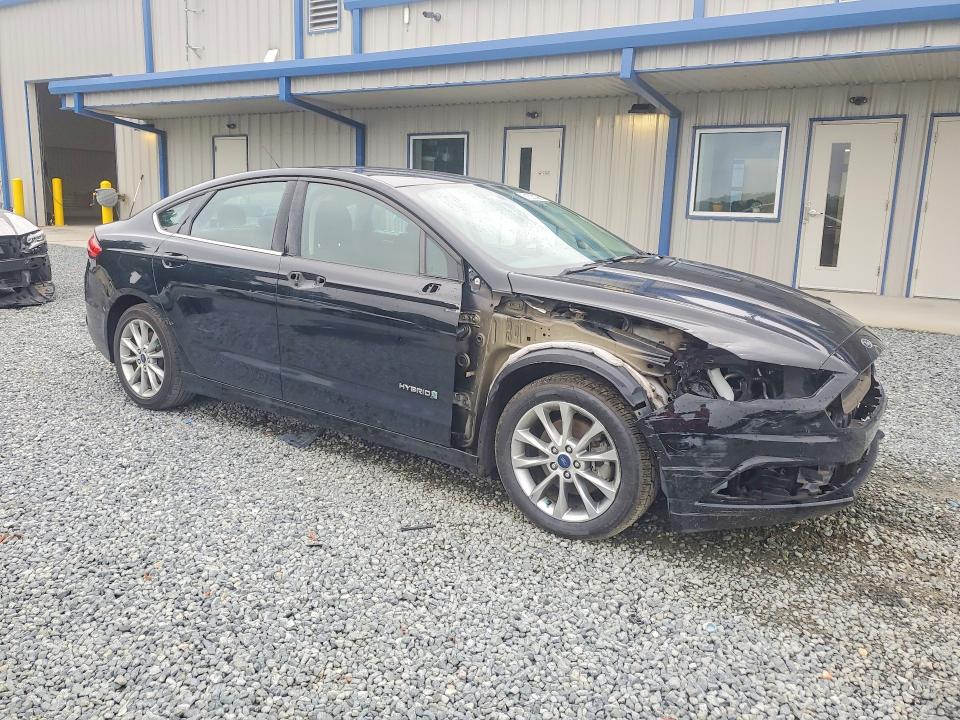 2017 Ford Fusion მანქანა იყიდება აუქციონზე, vin: 3FA6P0LU4HR148450, აუქციონის ნომერი: 61692106