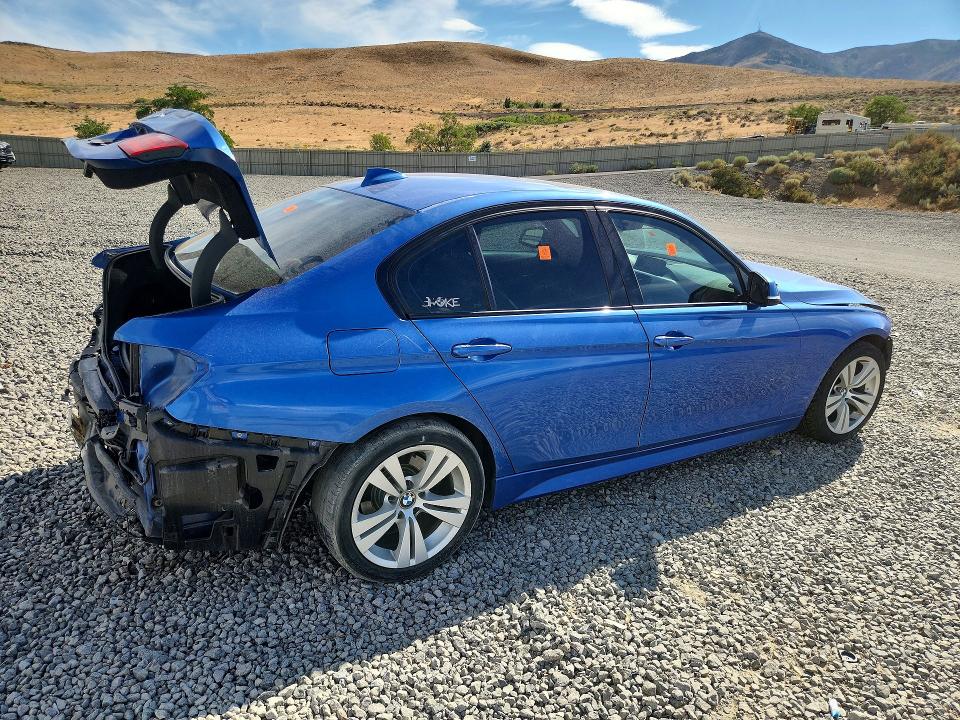 64506126 :رقم المزاد ، WBA3A5C52DF356349 vin ، 2013 Bmw 328 مزاد بيع