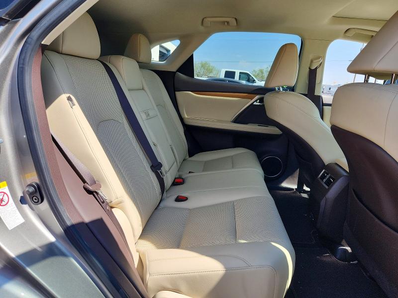 63718796 :رقم المزاد ، 2T2HZMAA8LC155506 vin ، 2020 Lexus Rx مزاد بيع