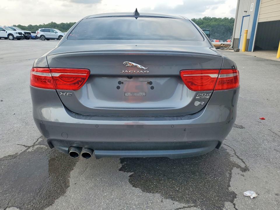 2017 Jaguar Xe მანქანა იყიდება აუქციონზე, vin: SAJAL4BN4HA971585, აუქციონის ნომერი: 64507196