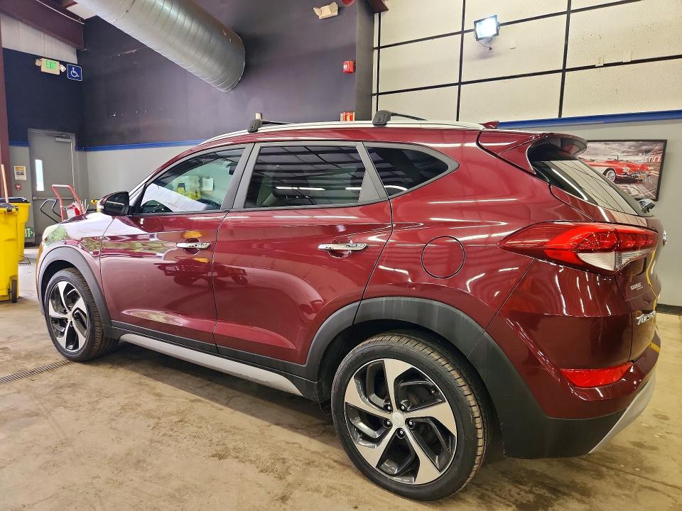 Продаж на аукціоні авто 2017 Hyundai Tucson, vin: KM8J3CA20HU309495, номер лоту: 63825676