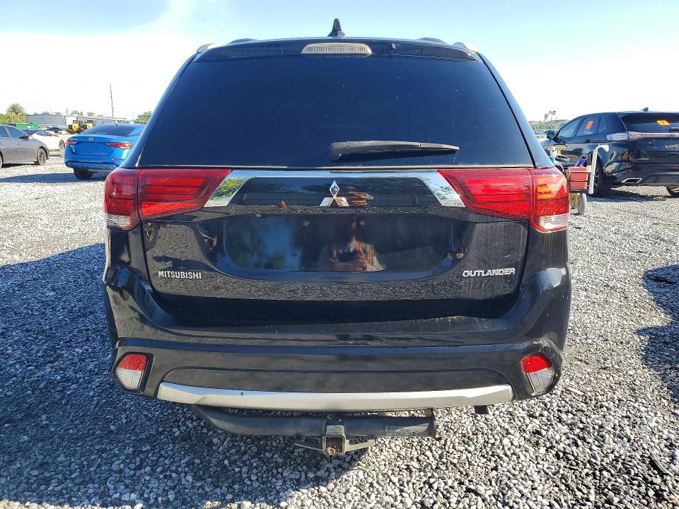 Aukcja sprzedaży 2017 Mitsubishi Outlander, vin: JA4AD3A3XHZ005680, numer aukcji: 66294696
